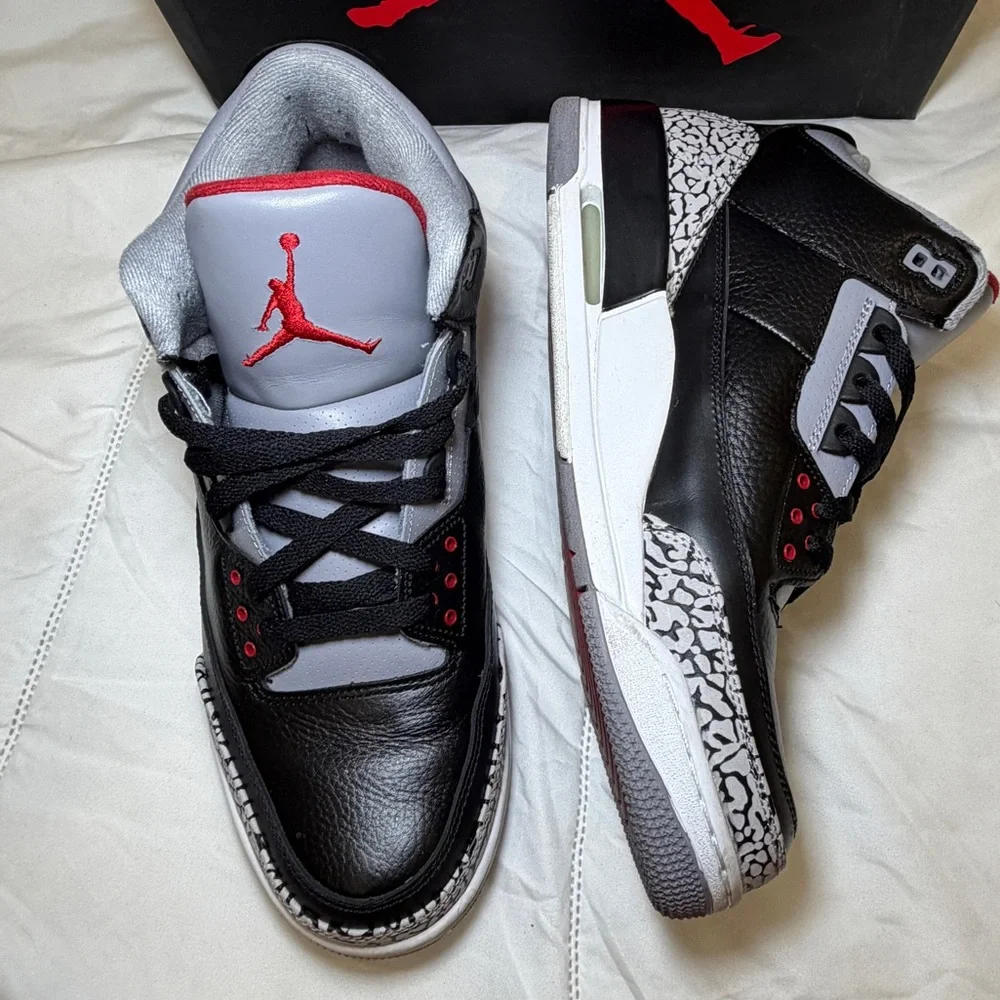 Nike Air Jordan 3 Retro OG Black Cement sneakers size 13 men
